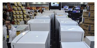 Programa de eficiência energética promove troca de geladeiras