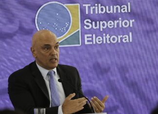 Primeiro turno teve diminuição de votos brancos e nulos, diz TSE