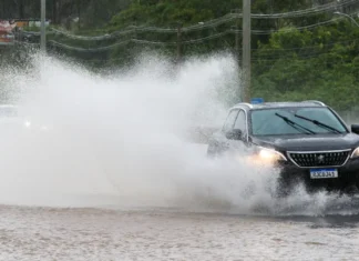 Meteorologia alerta para chuvas intensas em Brasília e em 12 estados