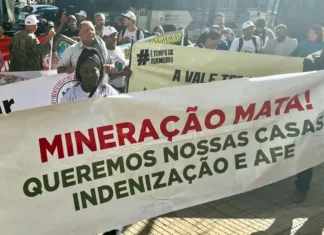 Caso Samarco: atingidos fazem ato contra sigilo envolvendo novo acordo