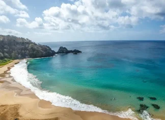 Fernando de Noronha: taxa de visitação sobe para R$ 101 por dia