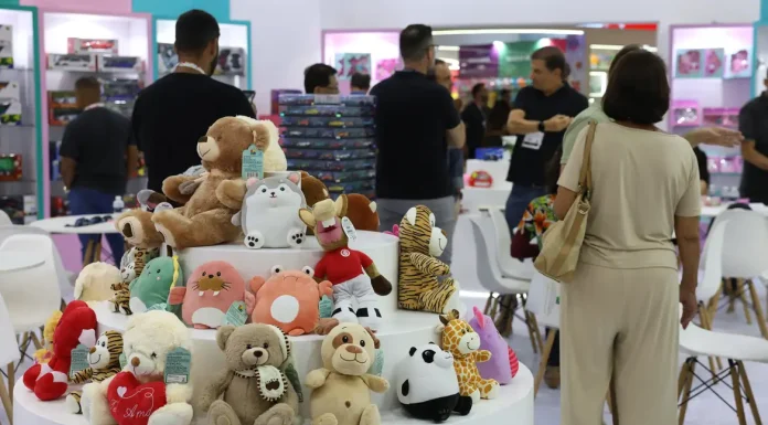 Mercado de brinquedos cresceu 36% em vendas em 4 anos, diz Abrinq