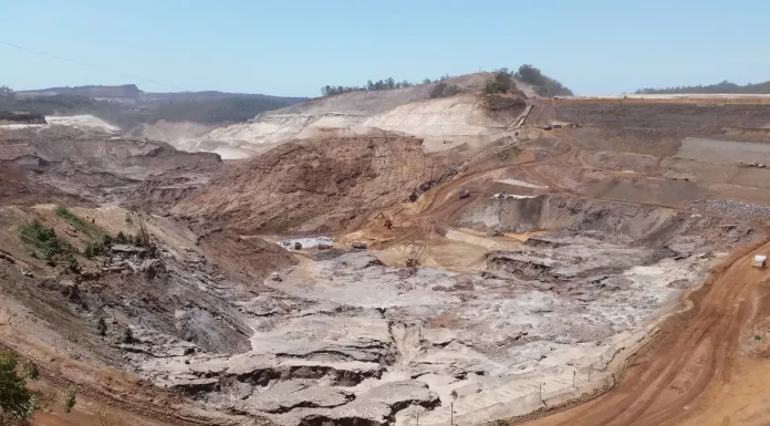 Nova ação contra Samarco, Vale e BHP é ajuizada por 21 municípios