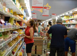 Quase 99% dos ultraprocessados têm ingredientes nocivos