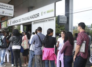 Teto do seguro-desemprego sobe para R$ 2.424,11 após reajuste