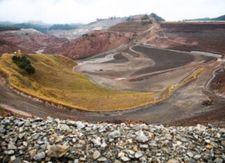 Samarco retomou operações sem quitar multas com Ibama