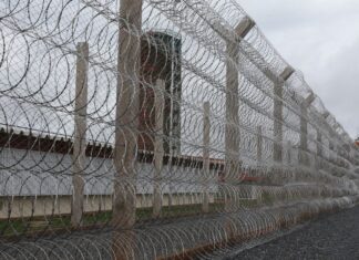 STF dá seis meses para União elaborar plano contra crise carcerária
