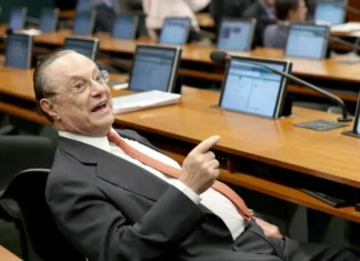 Justiça da Suíça autoriza repatriação de R$ 80 mi bloqueados de Maluf