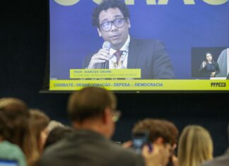 Especialistas defendem obrigatoriedade de diploma para jornalistas