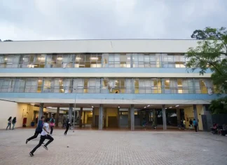 Justiça de São Paulo suspende privatização de escolas estaduais