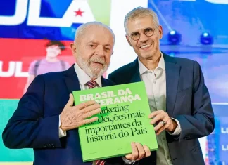 Comunicação do governo deve evoluir no digital, diz novo ministro