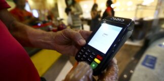 Percentuais de endividados e inadimplentes são os maiores em 12 anos