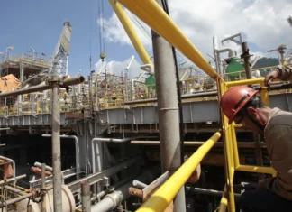 Brasil tem aumento de 7% nas reservas provadas de petróleo em 2023