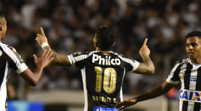 SANTOS VENCE E AMPLIA JEJUM DO PARANÁ NO BRASILEIRÃO