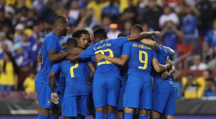 Brasil vence por 5 a 0 em jogo inspirado do atacante Richarlison