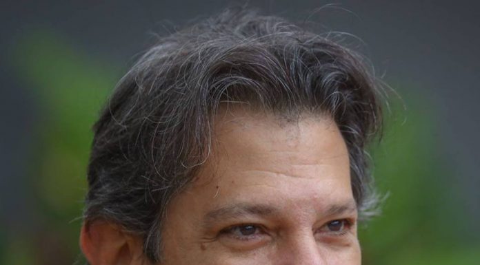 VÍDEO: Haddad faz 1º ato de campanha em Osasco e Carapicuíba