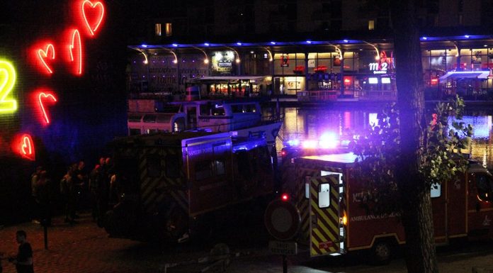 Sete feridos em ataque em Paris