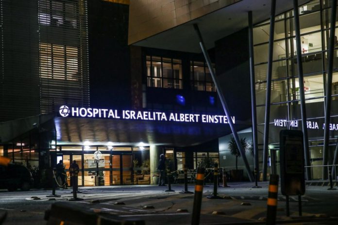 Hospital-Albert-Eisntein-990x660