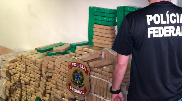 Polícia Federal apreende 650kg de cocaína no Paraná e 728k de maconha em Sergipe