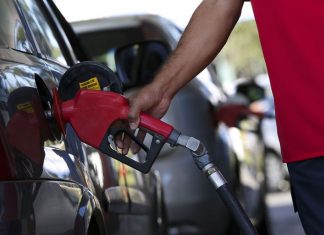 Gasolina e etanol registram alta na semana, segundo pesquisa da ANP