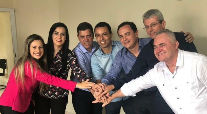 Prefeitos declaram apoio a Márcio França