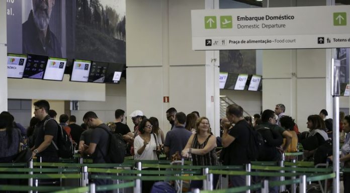 Aéreas dizem que mudança no horário de verão vai prejudicar passageiro