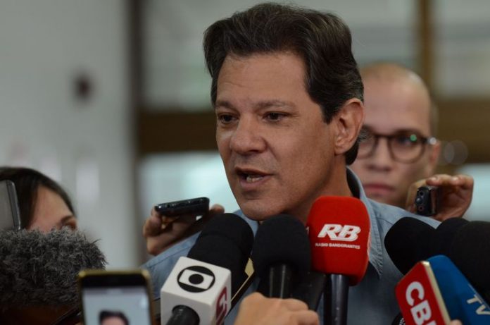 Após suspeita contra Bolsonaro, Haddad quer Ciro no 2º turno
