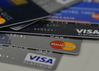 Bancos poderão acelerar redução do limite do cartão de crédito