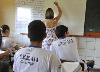 Brasil tem mais de 2,5 milhões de professores