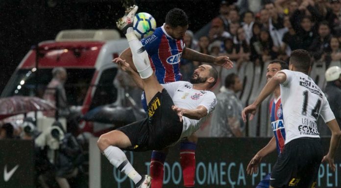 VEJA OS GOLS: Com gol de bicicleta Corinthians bate o Bahia
