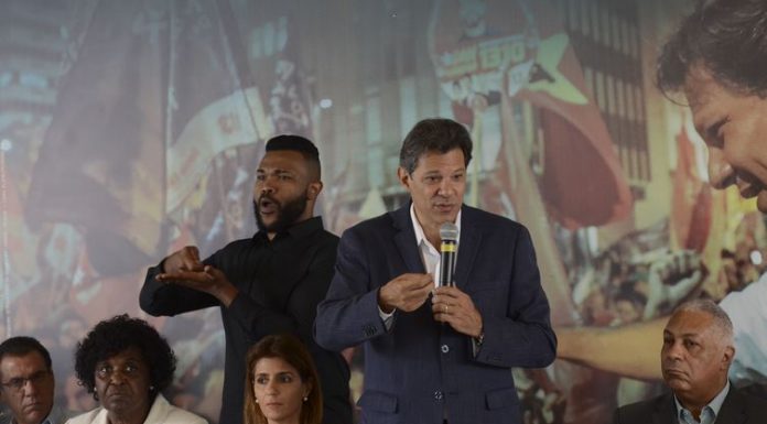 Em reunião com evangélicos, Haddad propõe federalizar combate ao crime