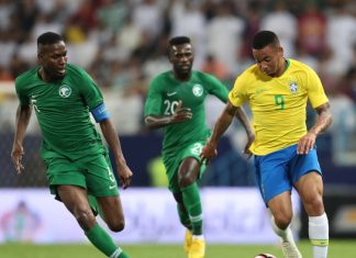 Na Arábia Saudita, o Brasil derrotou os donos da casa por 2 a 0 com gols de Gabriel Jesus e Alex Sandro