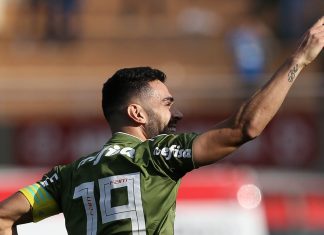 VEJA OS GOLS: Palmeiras, imbatível, vence o Ceará por 2 A 1