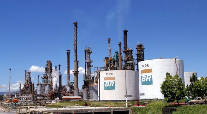 Petrobras reduz preço do diesel nas refinarias em 10%