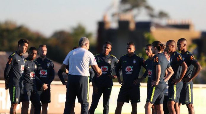 Seleção Brasileira treina em Londres para jogo contra a Arábia Saudita