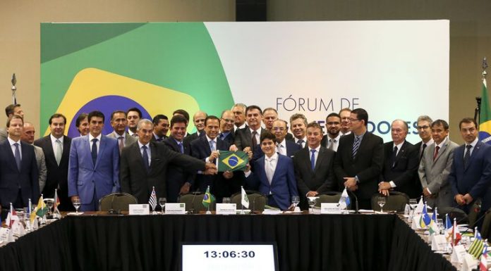 Bolsonaro deve se reunir com governadores do Nordeste dia 21