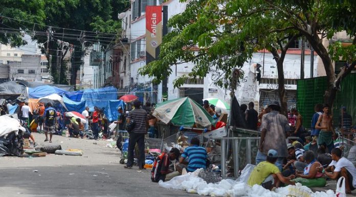 SP: polícia prende 14 pessoas em flagrante por tráfico na Cracolândia