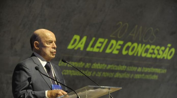 Dornelles deve assumir governo do Rio