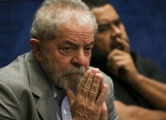 Em depoimento, Lula nega que é dono de sítio em Atibaia