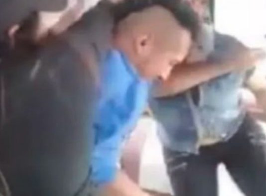 DEU RUIM: Bandido foi assaltar ônibus, mas sua mãe estava dentro