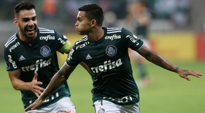 VÍDEO: PALMEIRAS VENCE O SANTOS E SEGUE FIRME NA BRIGA PELO TÍTULO