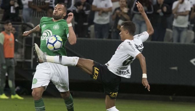 CORINTHIANS E CHAPECOENSE FICAM NO EMPATE SEM GOLS PELA 37ª RODADA