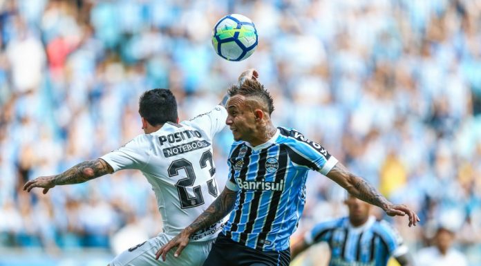 GRÊMIO SUPERA O CORINTHIANS E GARANTE LUGAR NO G-4 DO BRASILEIRÃO