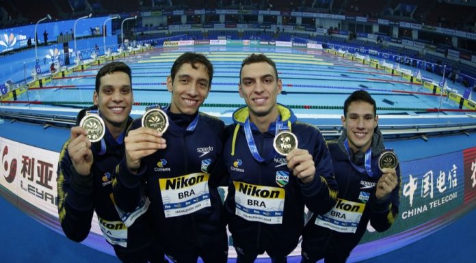 NATAÇÃO: REVEZAMENTO 4X200M LIVRE DO BRASIL É OURO COM RECORDE MUNDIAL NA CHINA