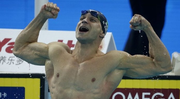 NICHOLAS SANTOS É BICAMPEÃO MUNDIAL DOS 50M BORBOLETA