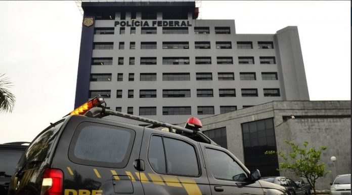 PF cumpre oito mandados de busca e apreensão; Kassab é um dos alvos