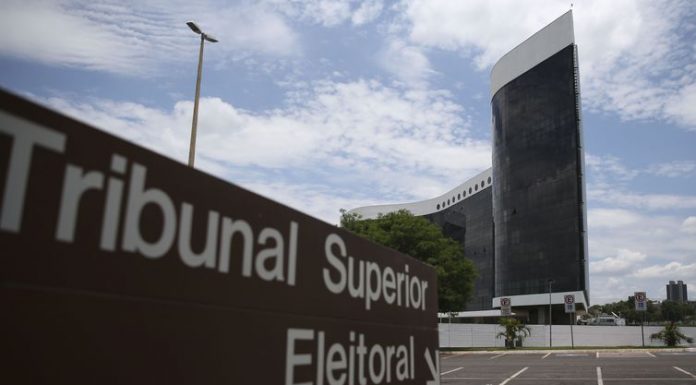 TSE julga hoje prestação de contas da campanha de Bolsonaro