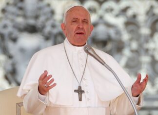 Papa, líderes religiosos e cientistas fazem apelo urgente à COP26