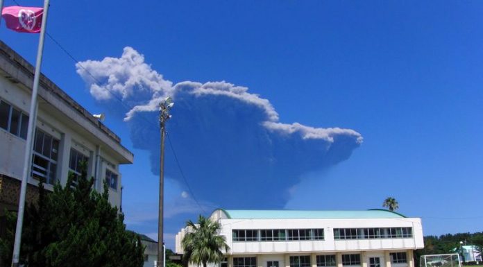 Agência de Meteorologia do Japão diz que 21 vulcões apresentam risco