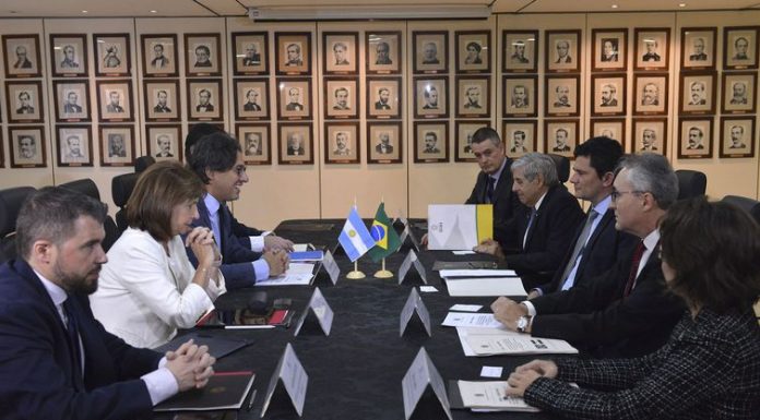 Bolsonaro: visita de Macri serve para reforçar laços
